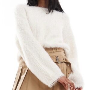 Cotton:on long sleeve crew neck eyelash style sweater size Large